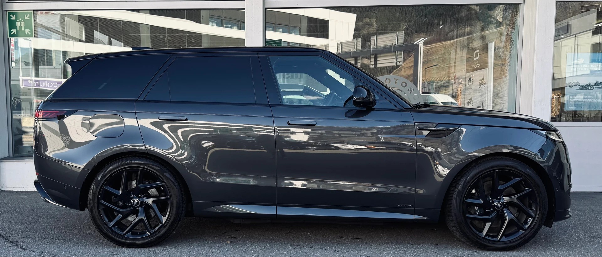 LAND ROVER Range Rover Sport P510e 3.0 Si6 PHEV Autobiography Automatic-image-1