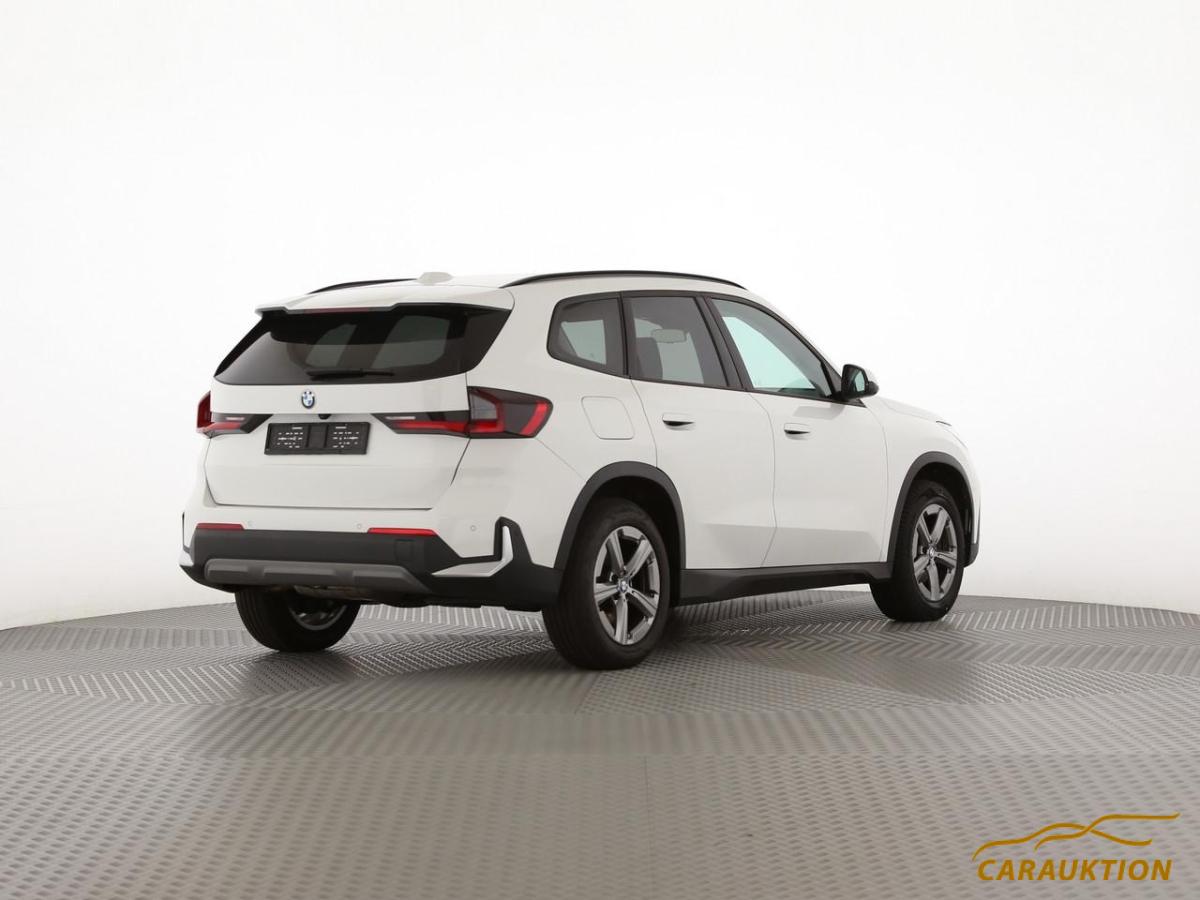 BMW X1 xDrive 20d 48V-image-1