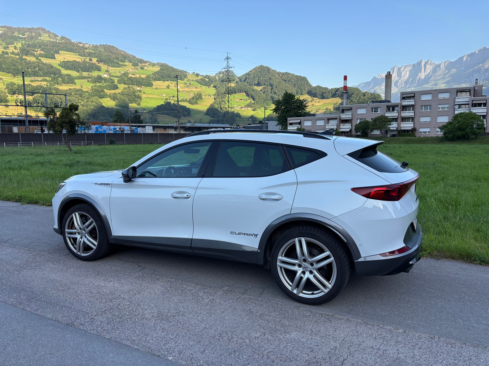 CUPRA 2.0 TSI VZ 4Drive DSG-image-5