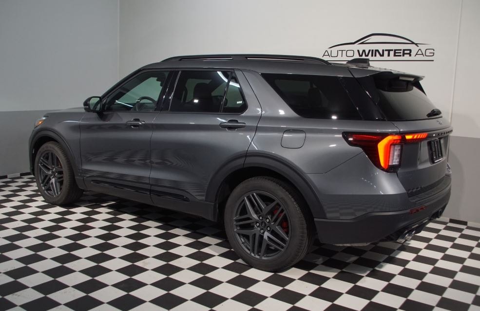 FORD Explorer 3.0 ST 407 PS Benzin 6 Pl.-image-4