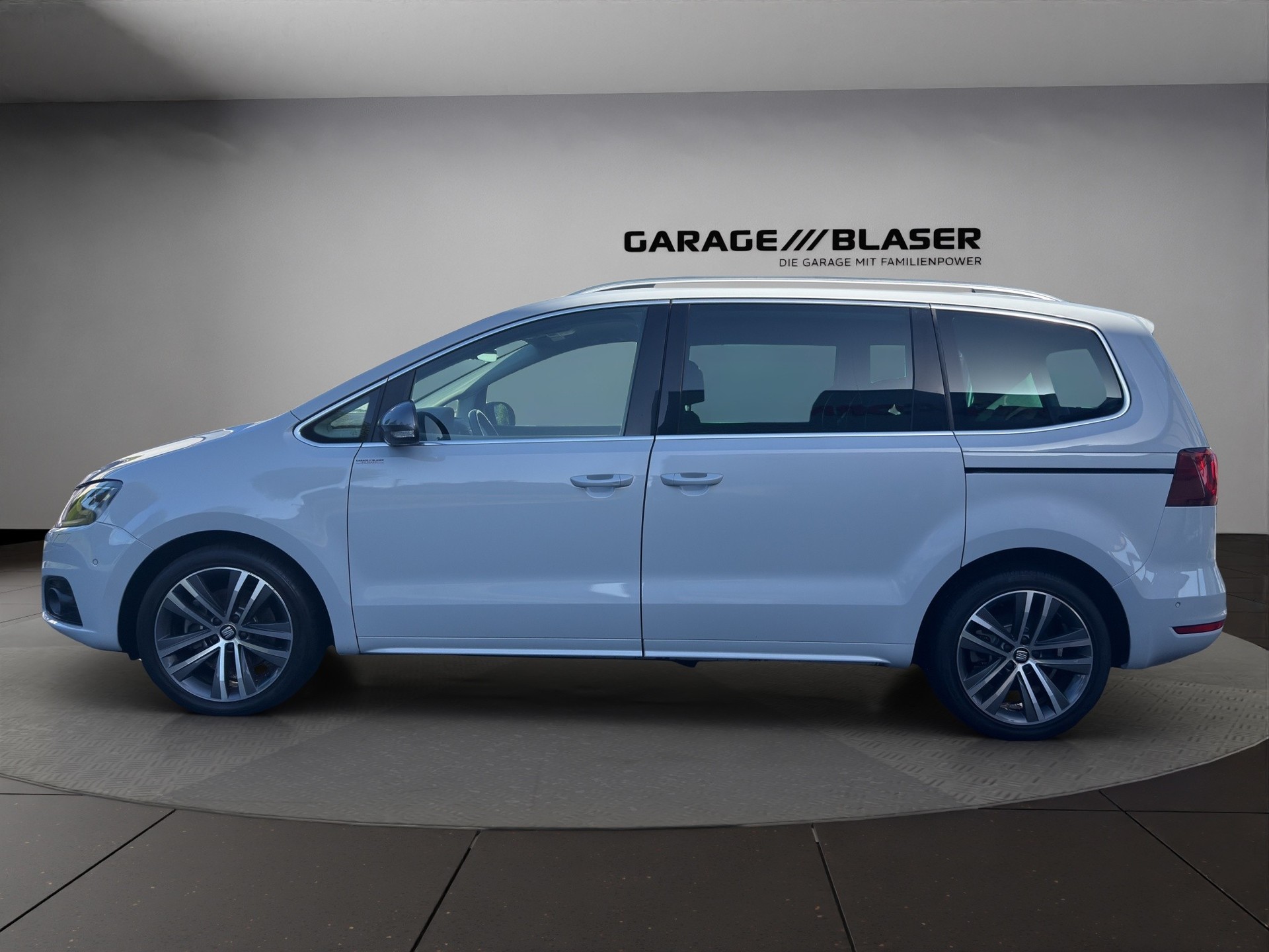 SEAT Alhambra 2.0 TDI DSG SWISS FR-showroom-element-1