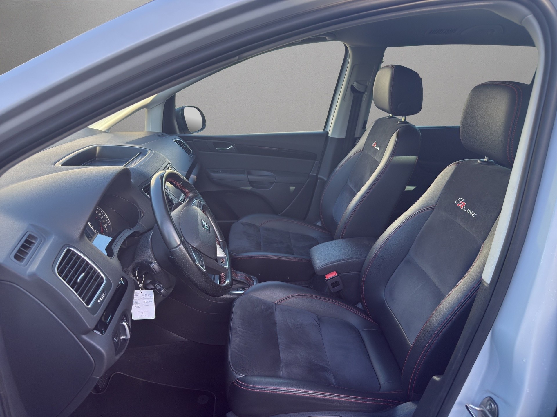 SEAT Alhambra 2.0 TDI DSG SWISS FR-image-4