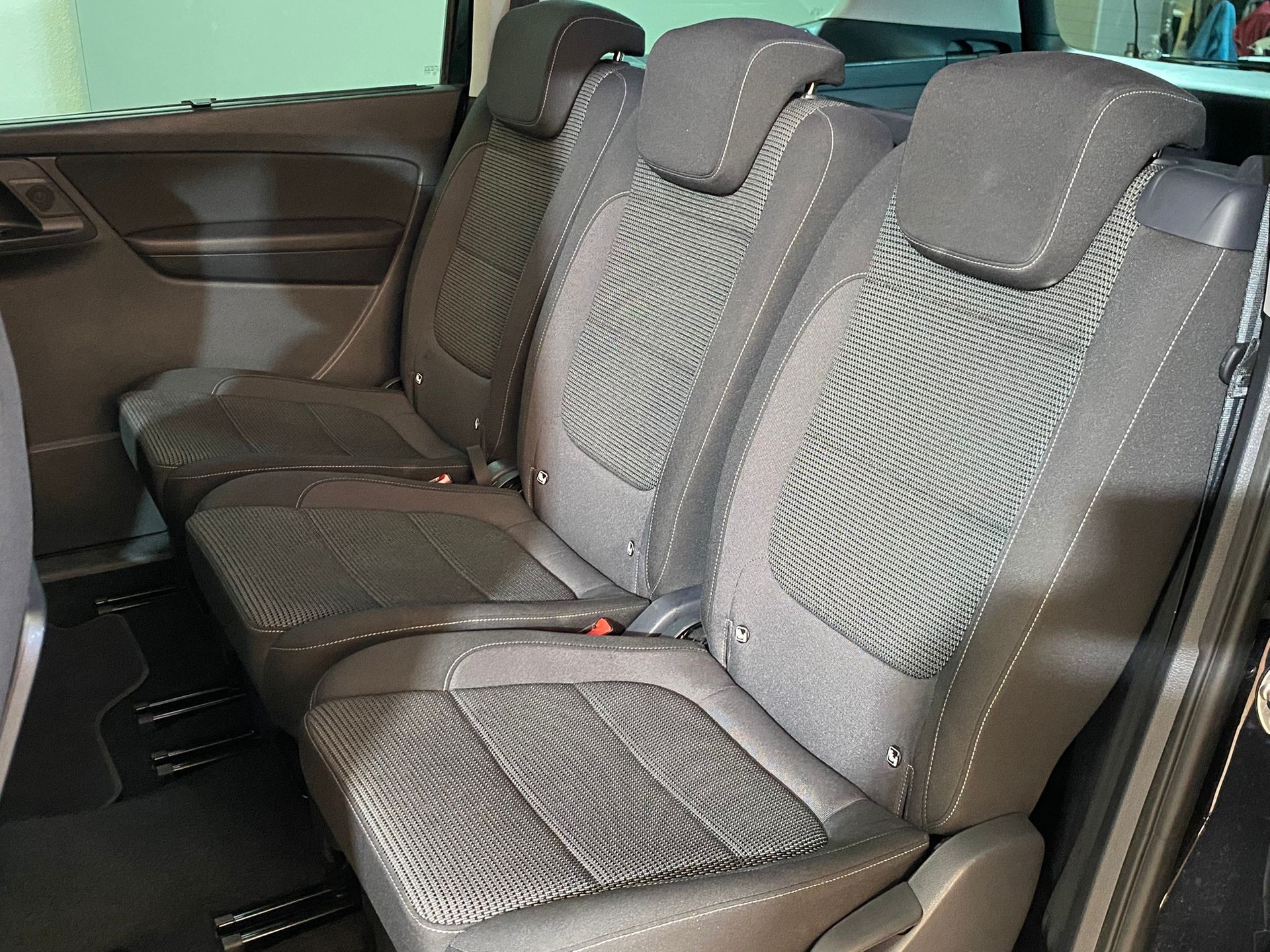VW Sharan 1.4 TSI BlMT Comfortline DSG-image-9