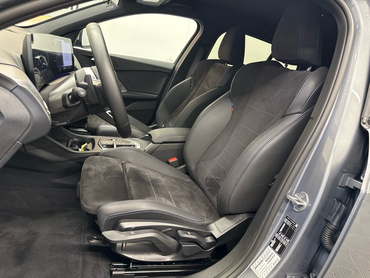 BMW 120 M Sport Steptronic-showroom-element-3