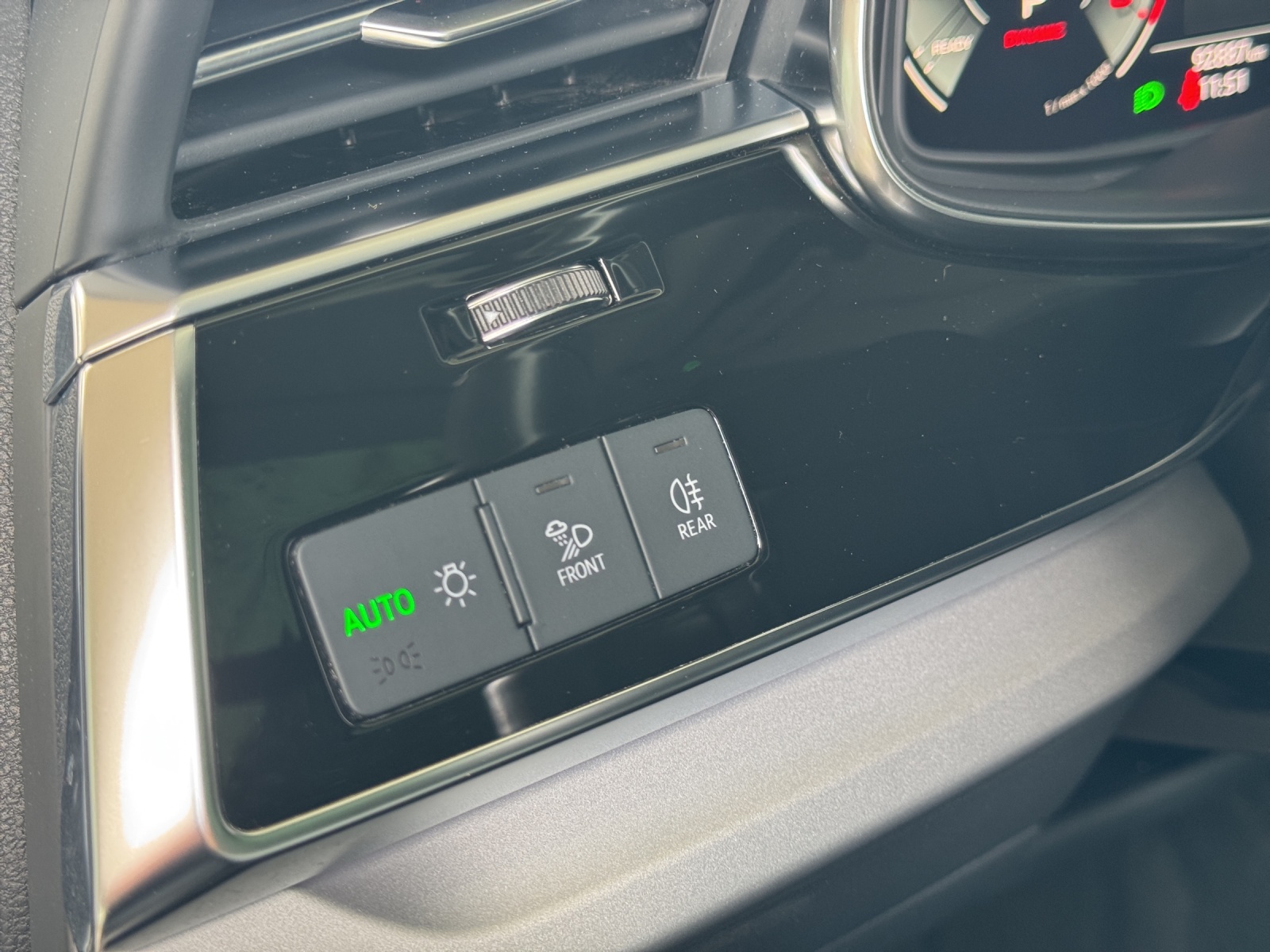 AUDI Q8 45 TDI Black Edition quattro tiptronic-image-21