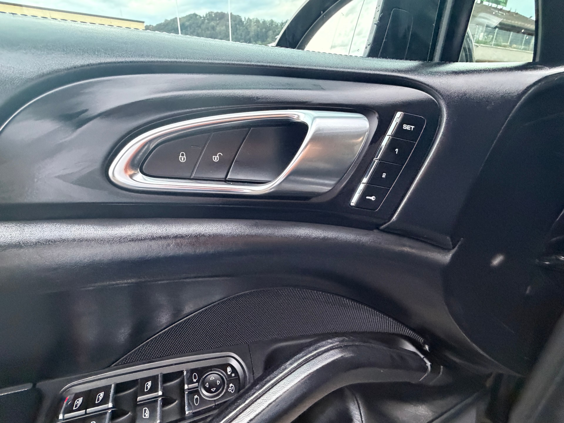 PORSCHE Cayenne Diesel-image-5