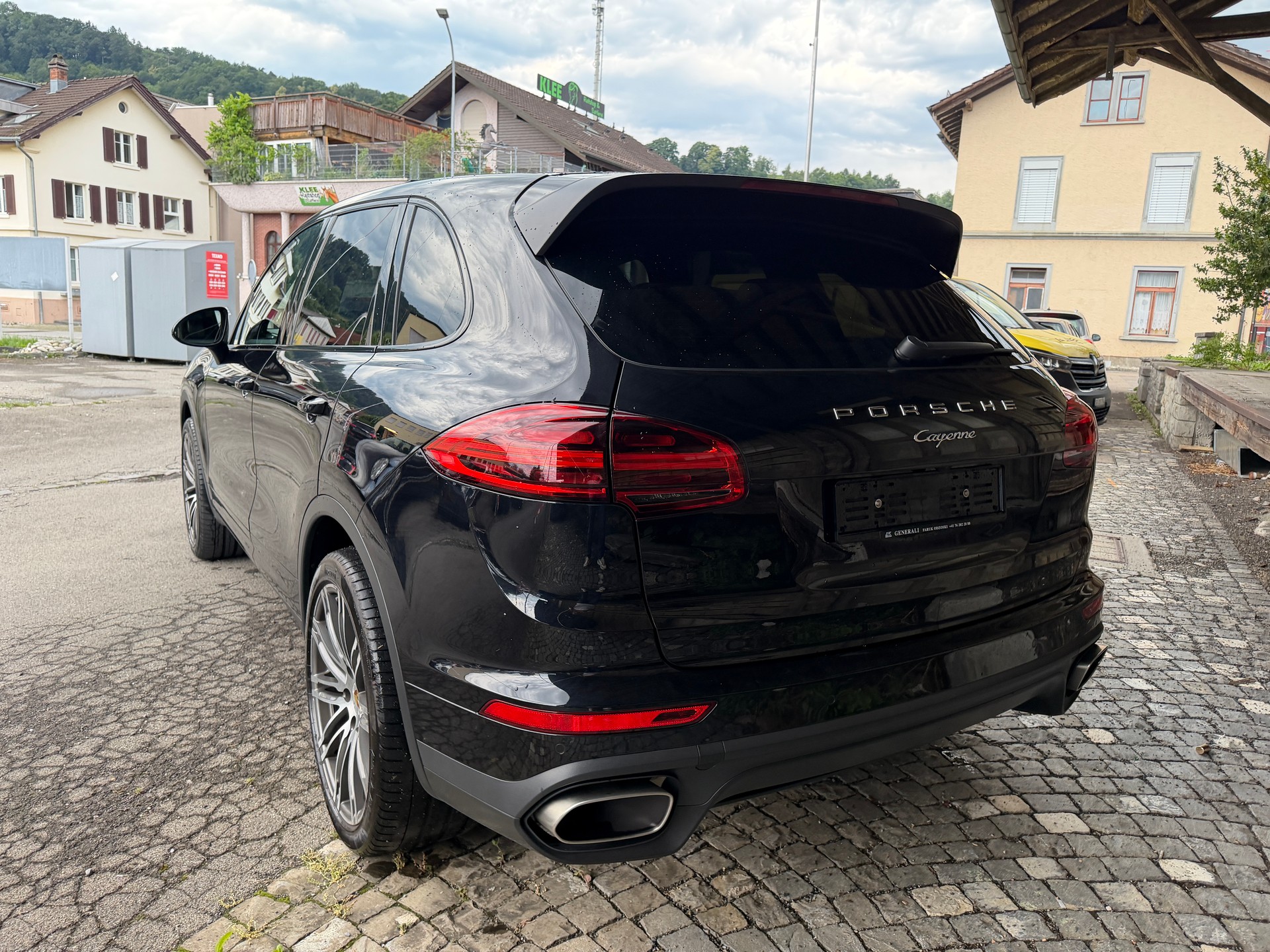 PORSCHE Cayenne Diesel-image-2