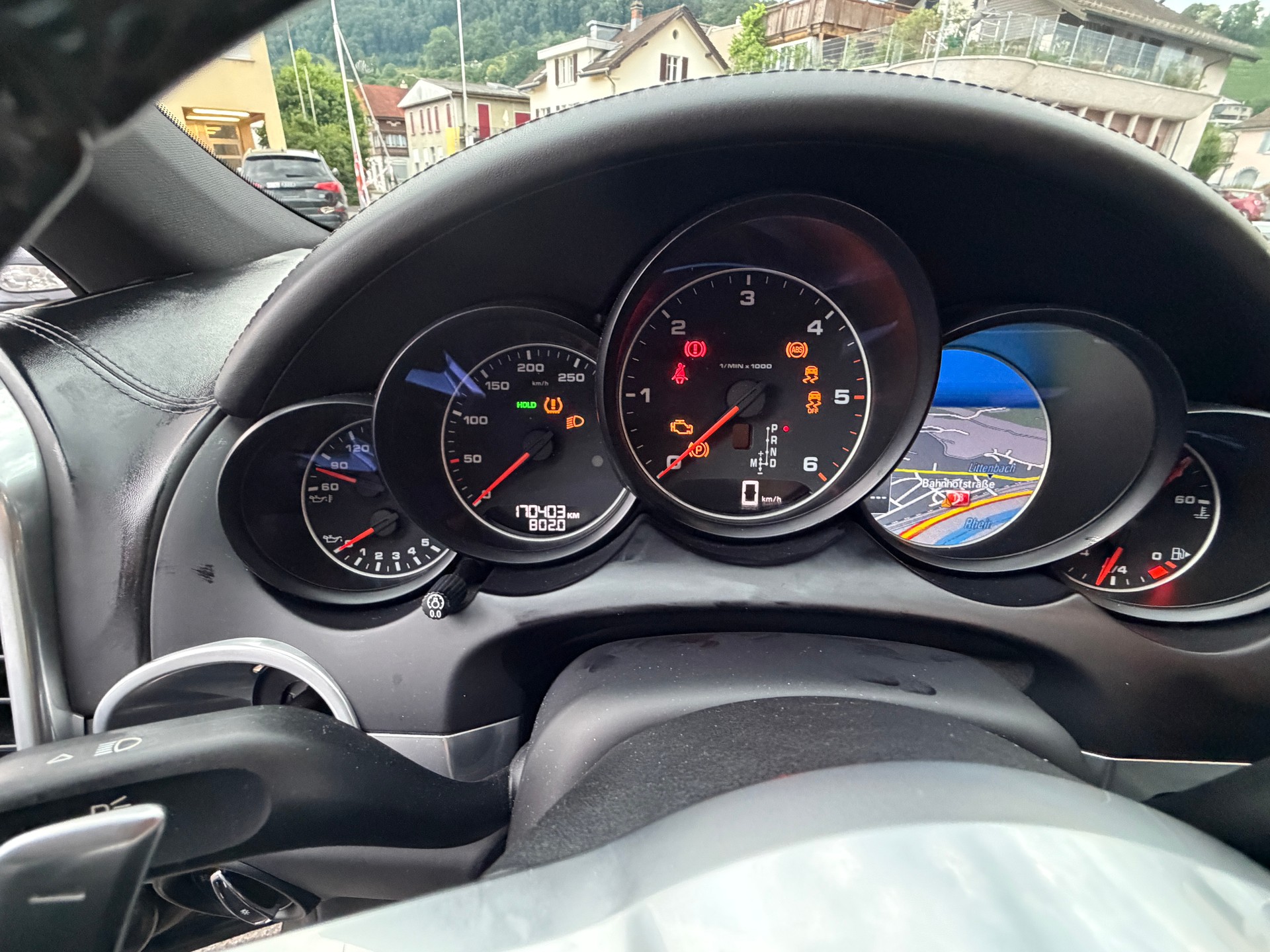 PORSCHE Cayenne Diesel-image-7