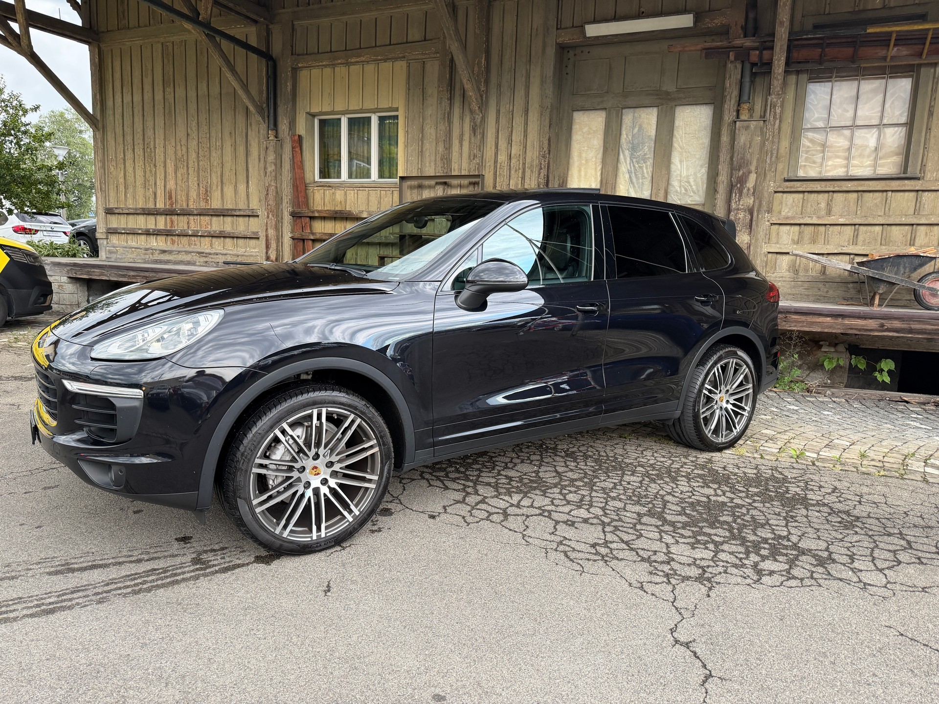 PORSCHE Cayenne Diesel-image-1