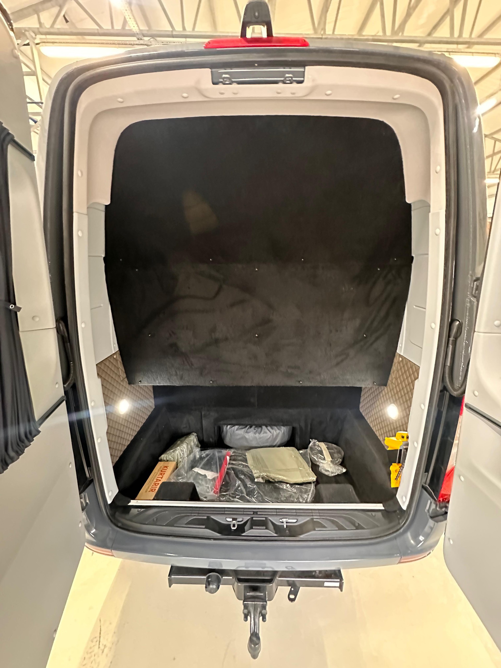 MERCEDES-BENZ Sprinter-image-2