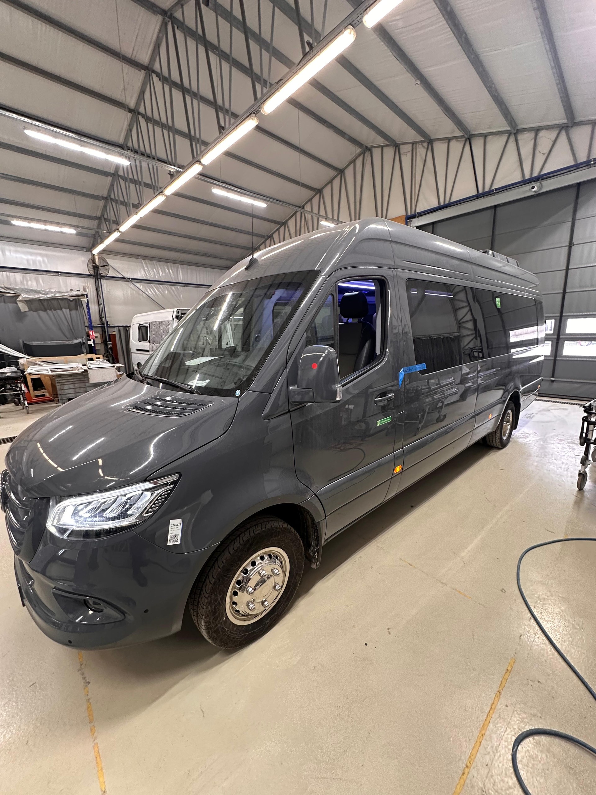 MERCEDES-BENZ Sprinter-image-3