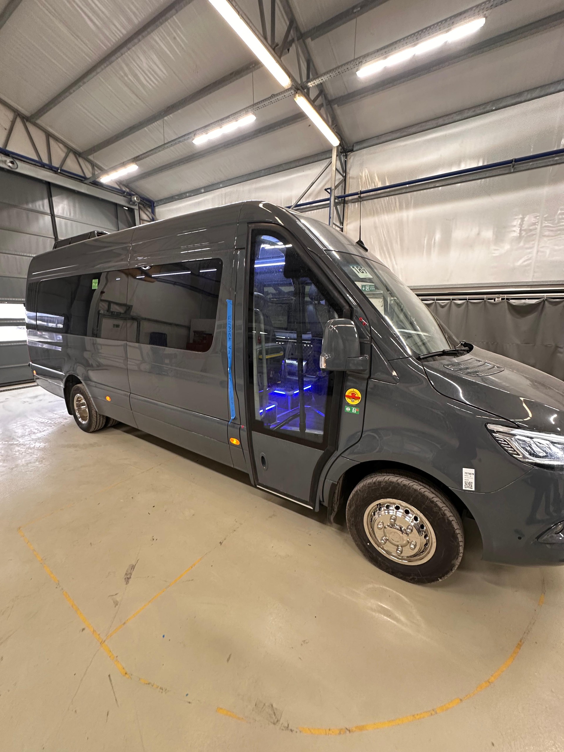 MERCEDES-BENZ Sprinter-image-0