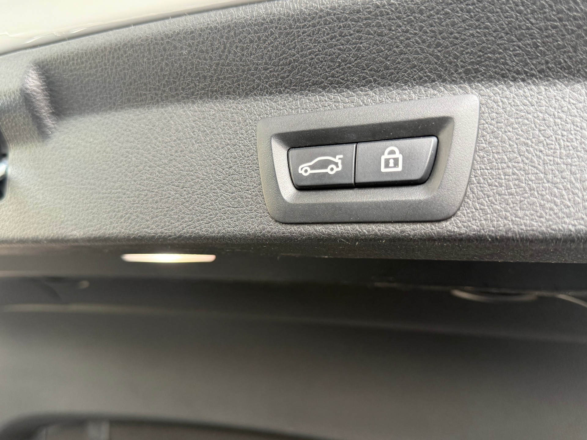 BMW 430i Gran Coupé xDrive M Sport Steptronic-image-14