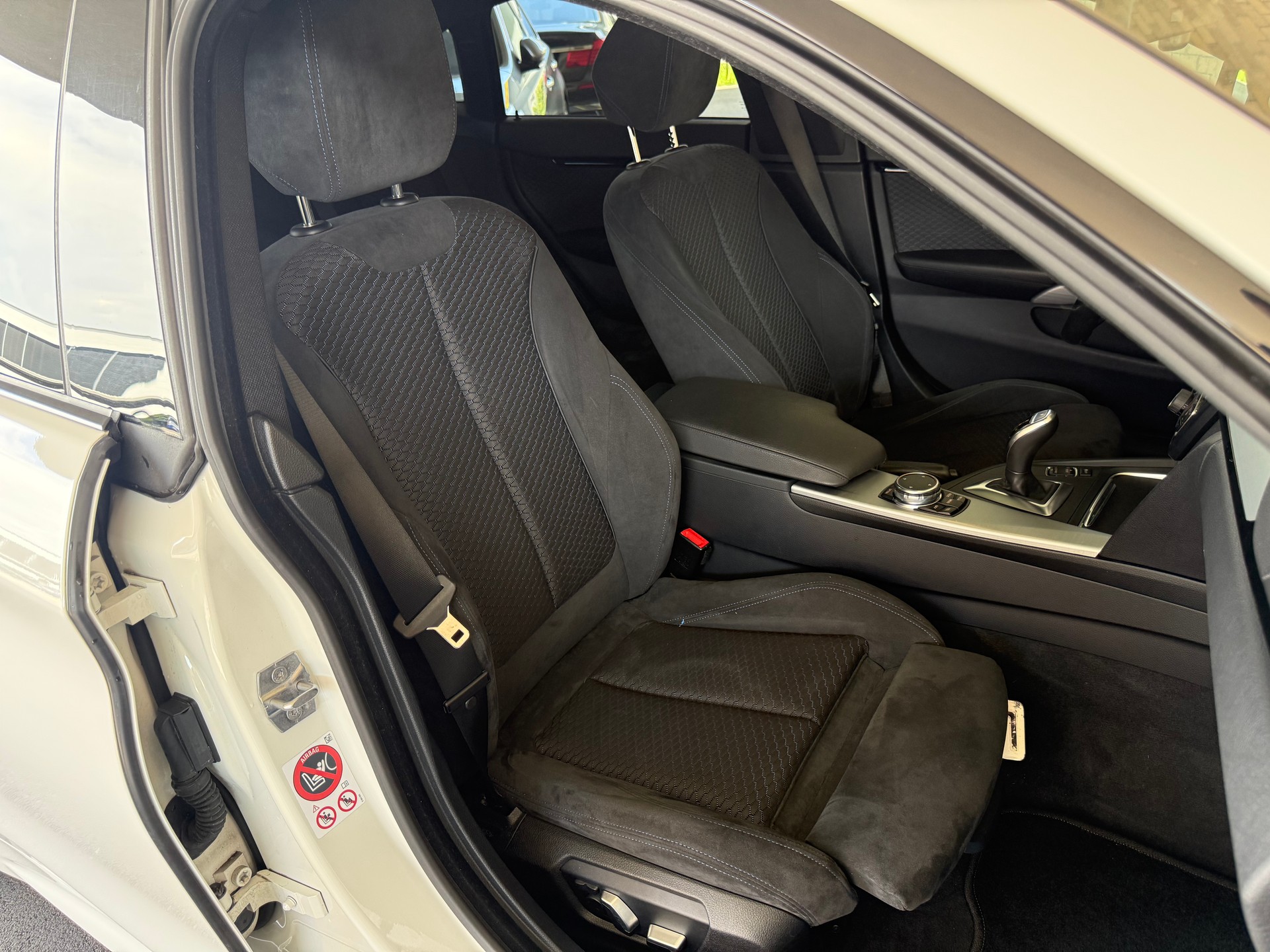 BMW 430i Gran Coupé xDrive M Sport Steptronic-image-11