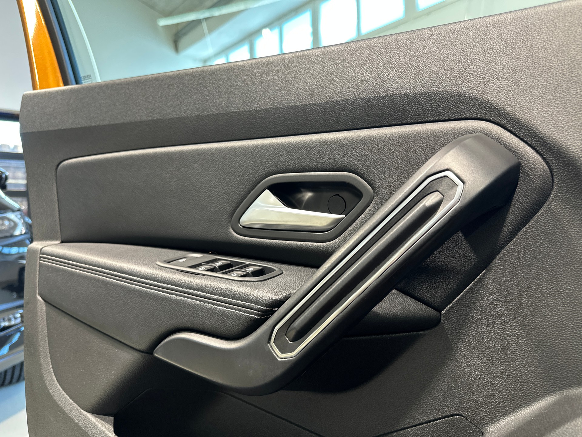 DACIA Duster dCi 110 Comfort 4x2 EDC-image-29