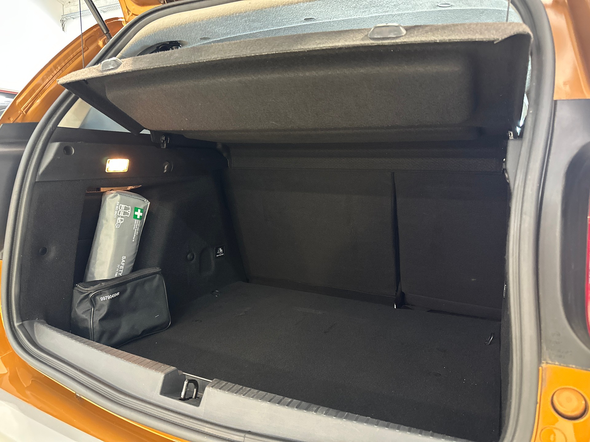 DACIA Duster dCi 110 Comfort 4x2 EDC-image-8