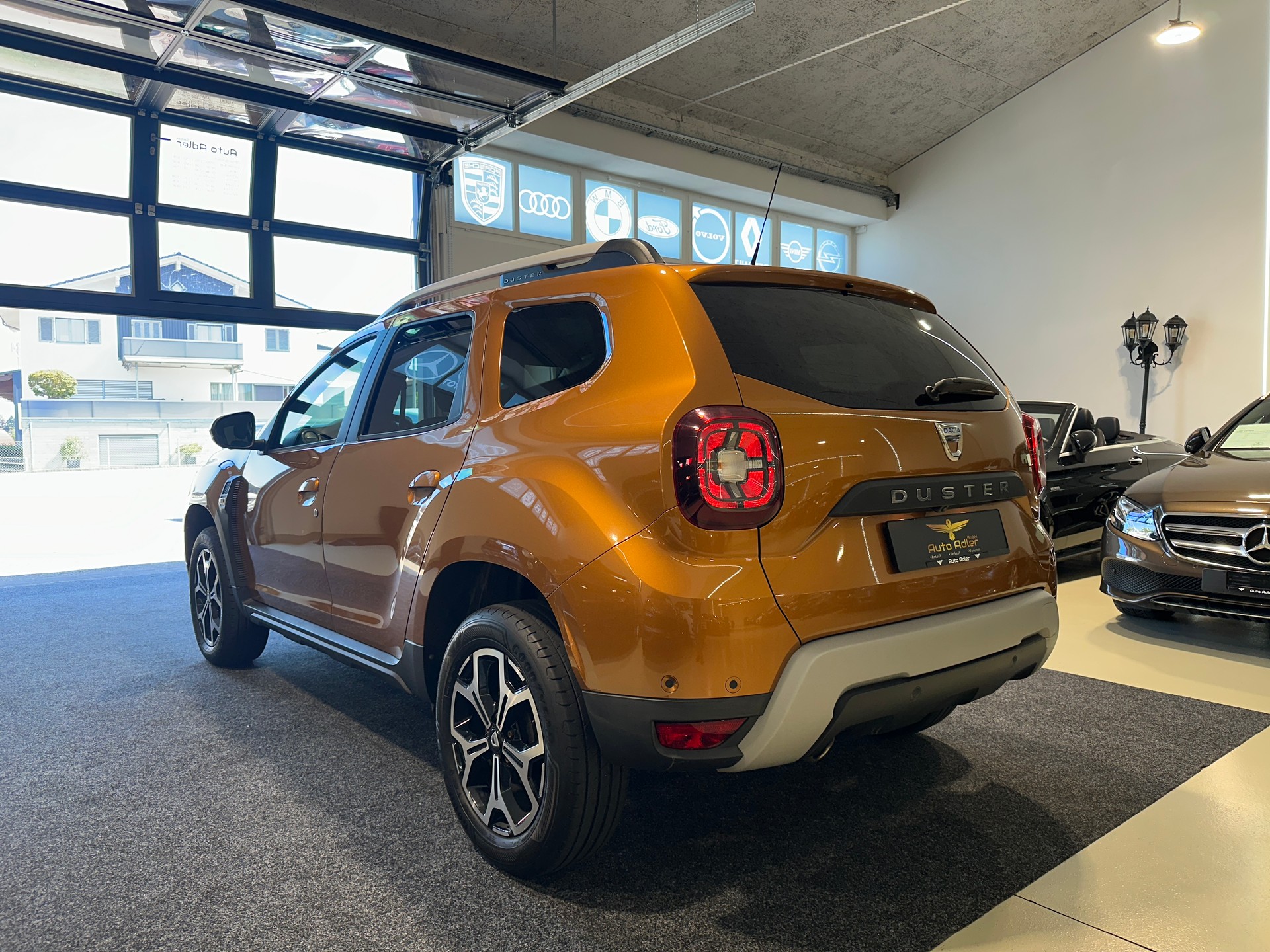 DACIA Duster dCi 110 Comfort 4x2 EDC-image-5