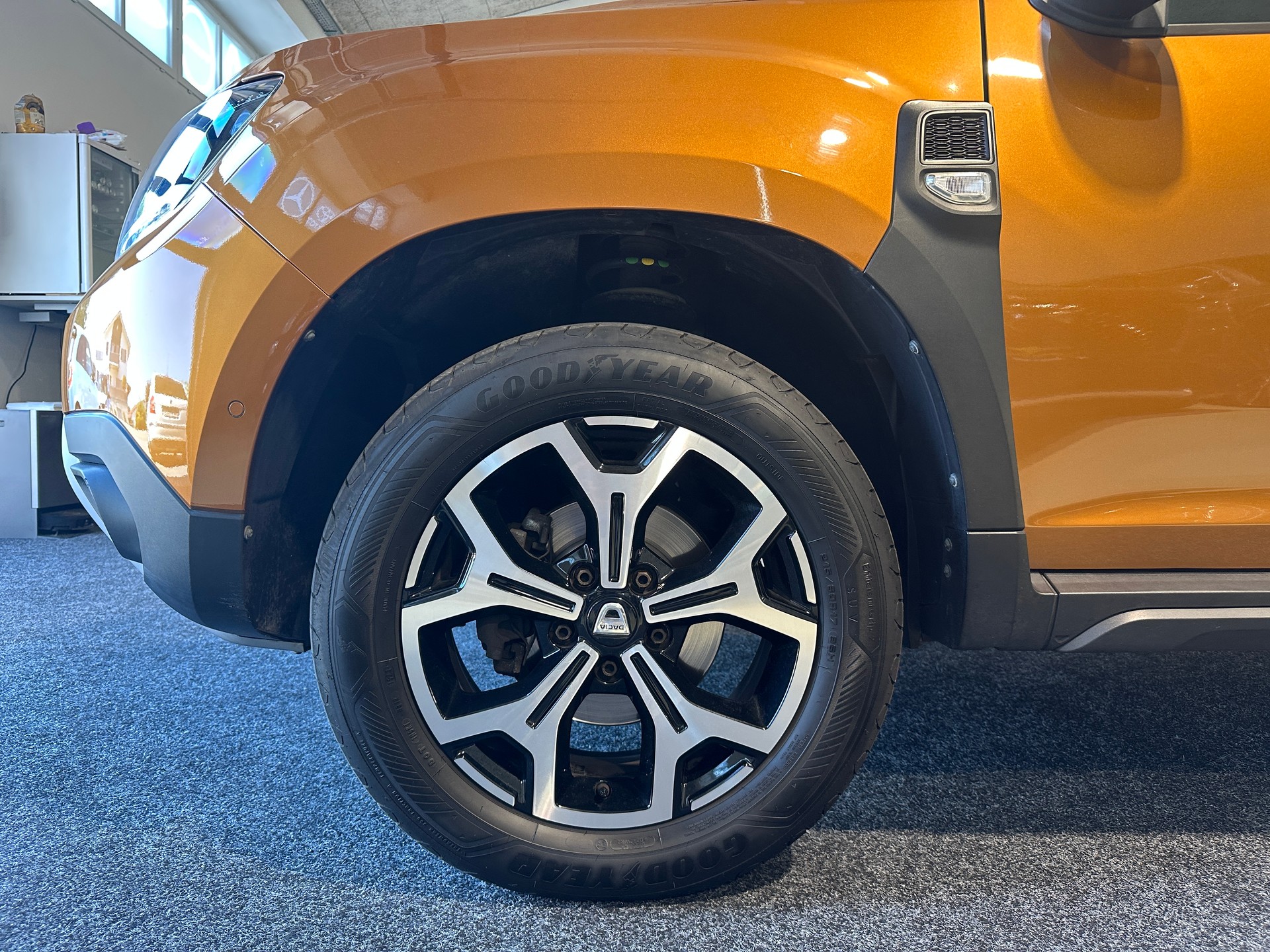 DACIA Duster dCi 110 Comfort 4x2 EDC-image-3
