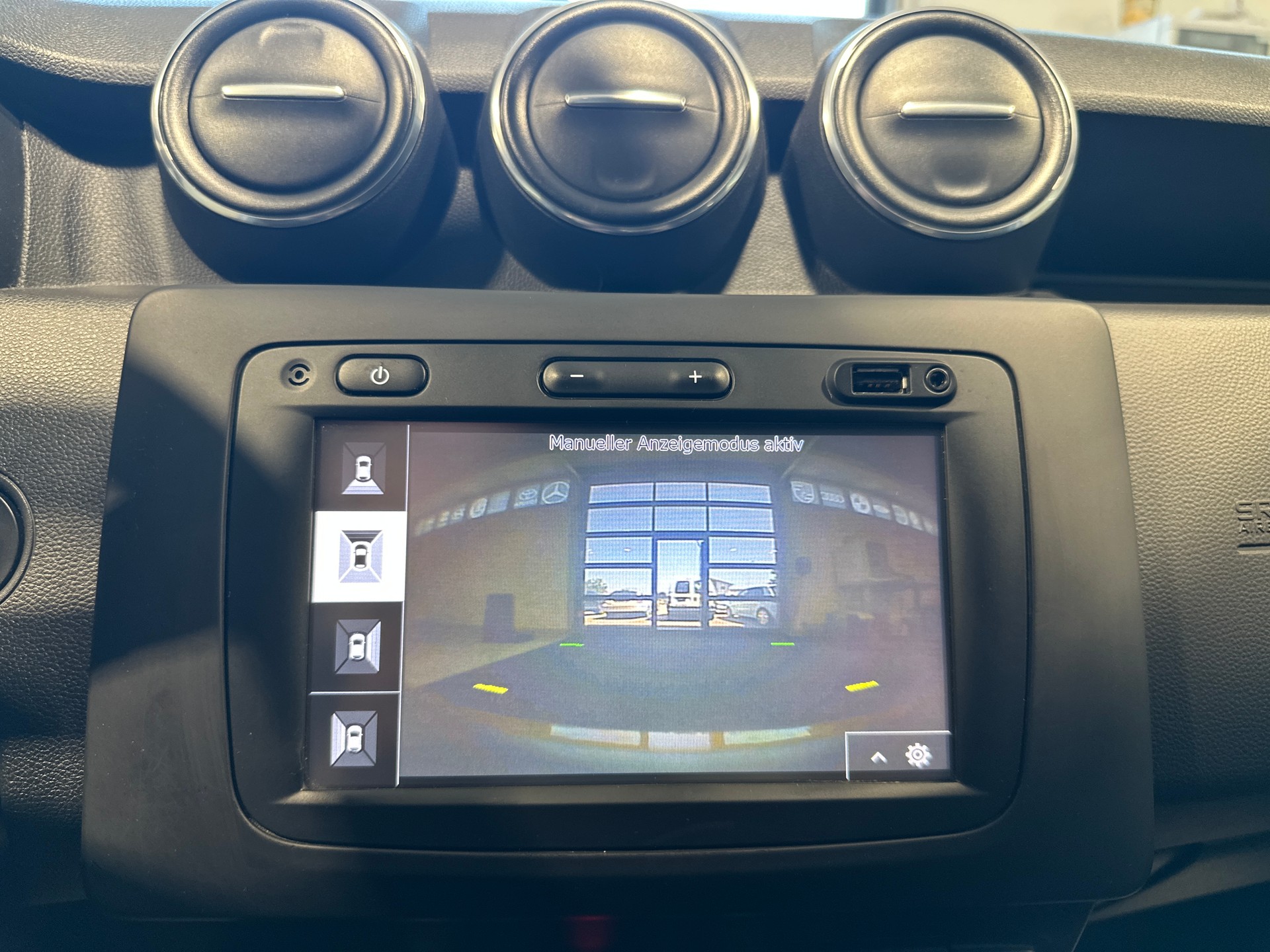 DACIA Duster dCi 110 Comfort 4x2 EDC-image-22