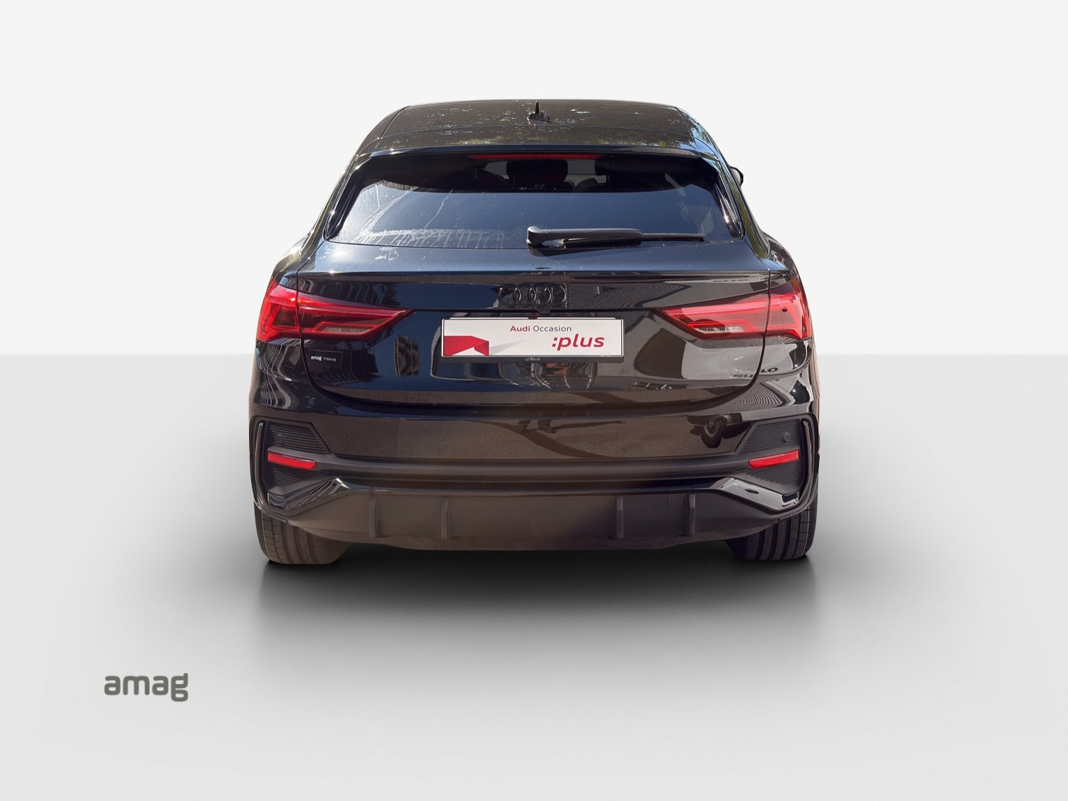 AUDI Q3 Sportback 45 TFSI e S line Attraction S-tronic-image-4