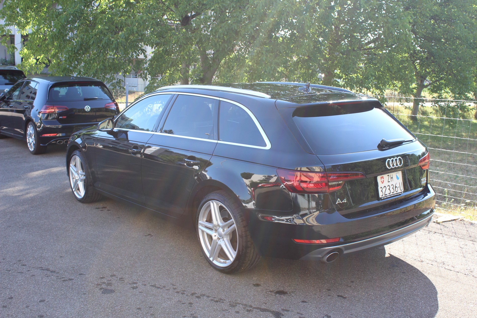 AUDI A4 Avant 2.0 TFSI Sport quattro S-tronic-image-4