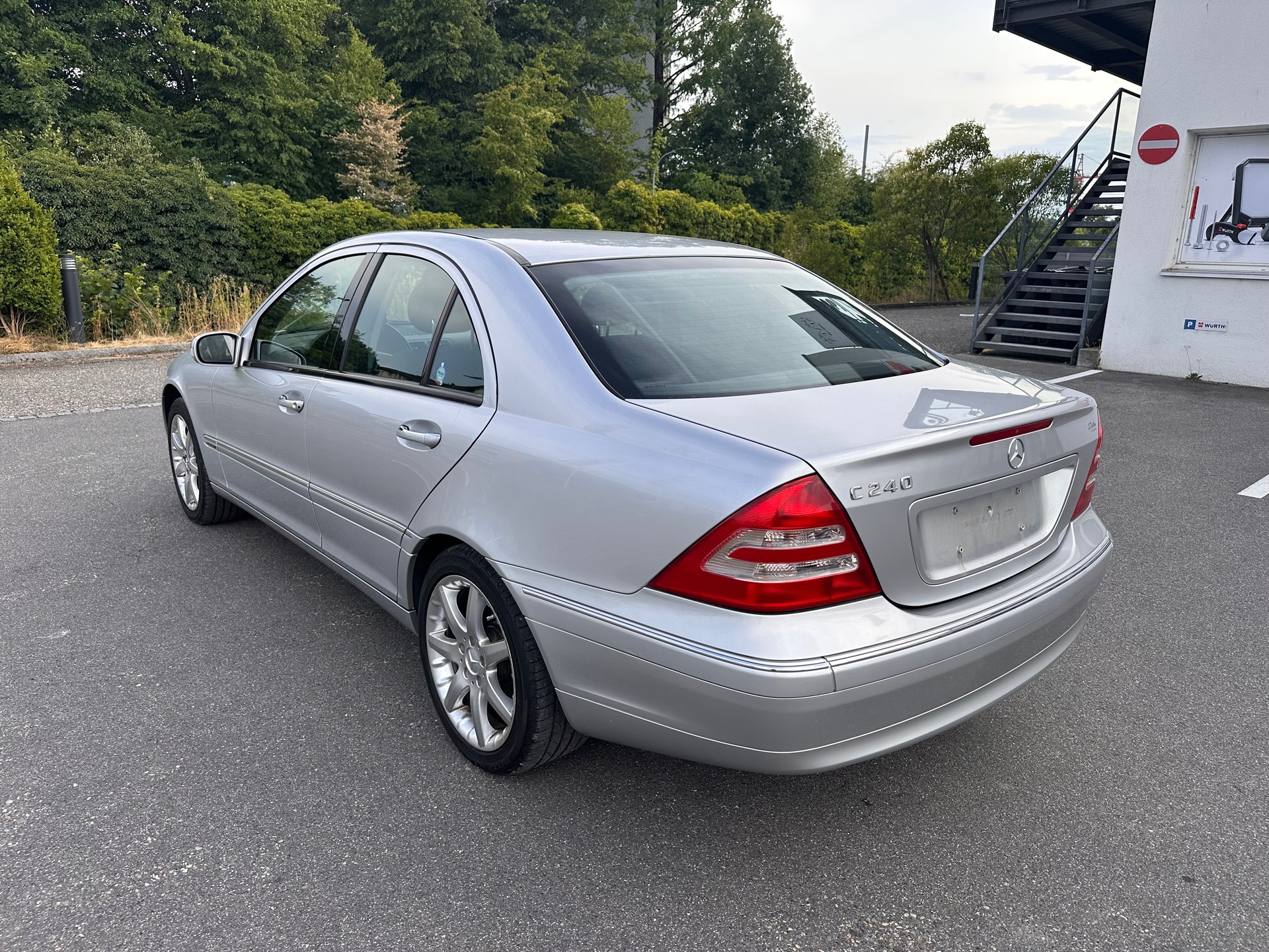 MERCEDES-BENZ C 240 Elégance-image-5