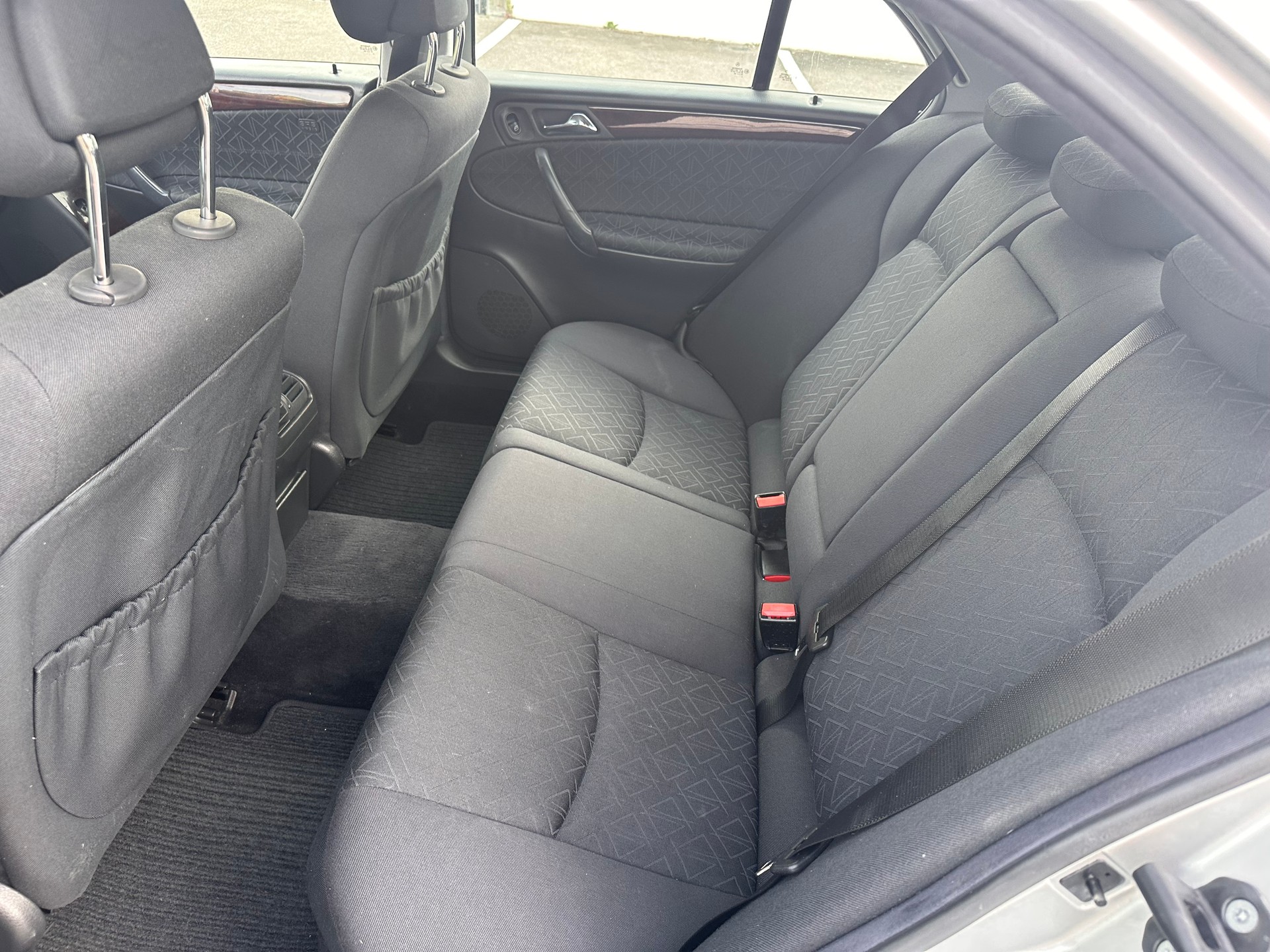 MERCEDES-BENZ C 240 Elégance-image-9