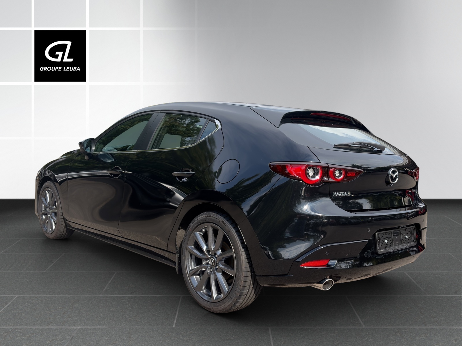 MAZDA 3 HB G 140 Centre Line A-image-4