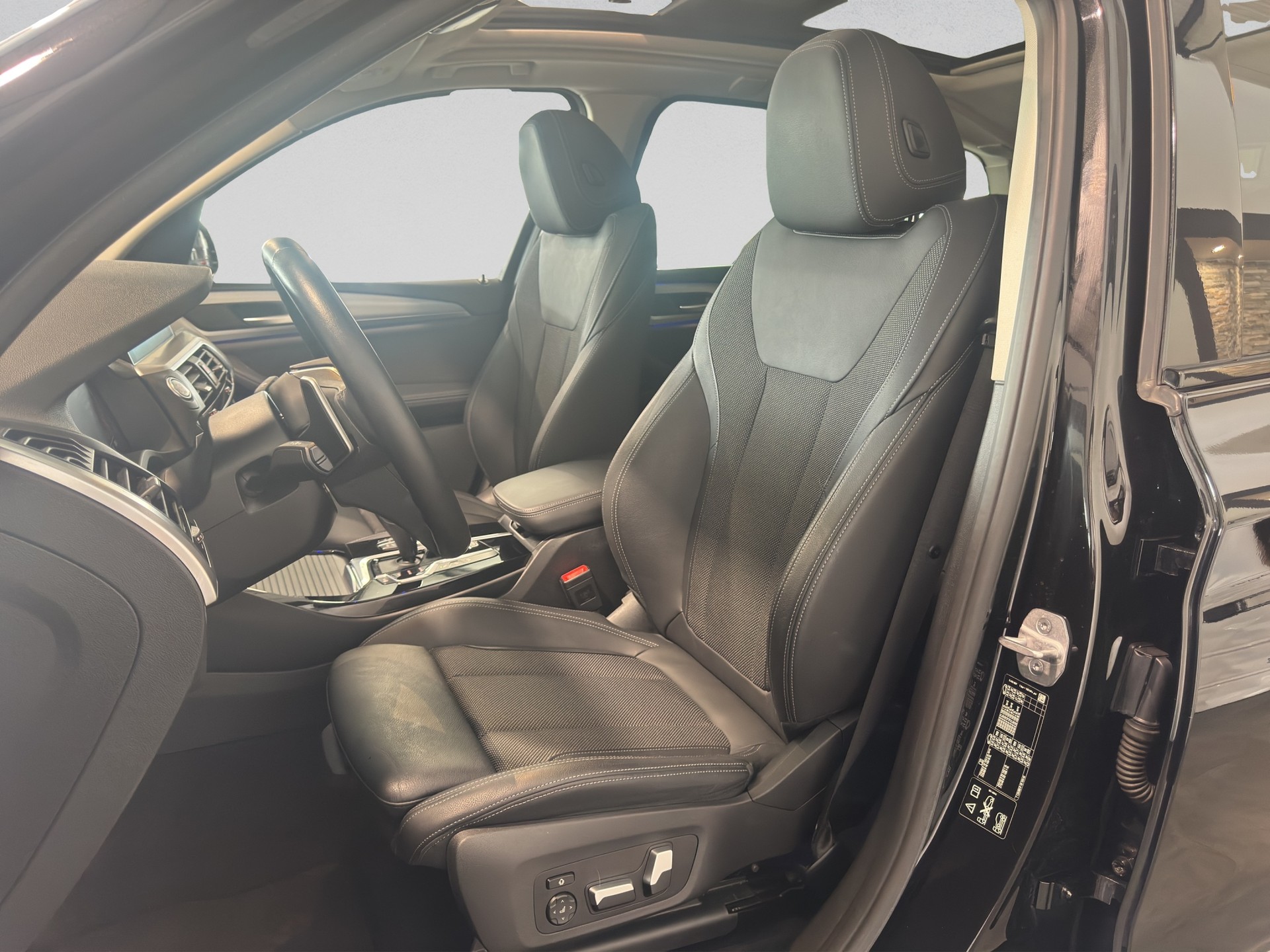 BMW X3 xDrive 48V 30d xLine Steptronic-image-8