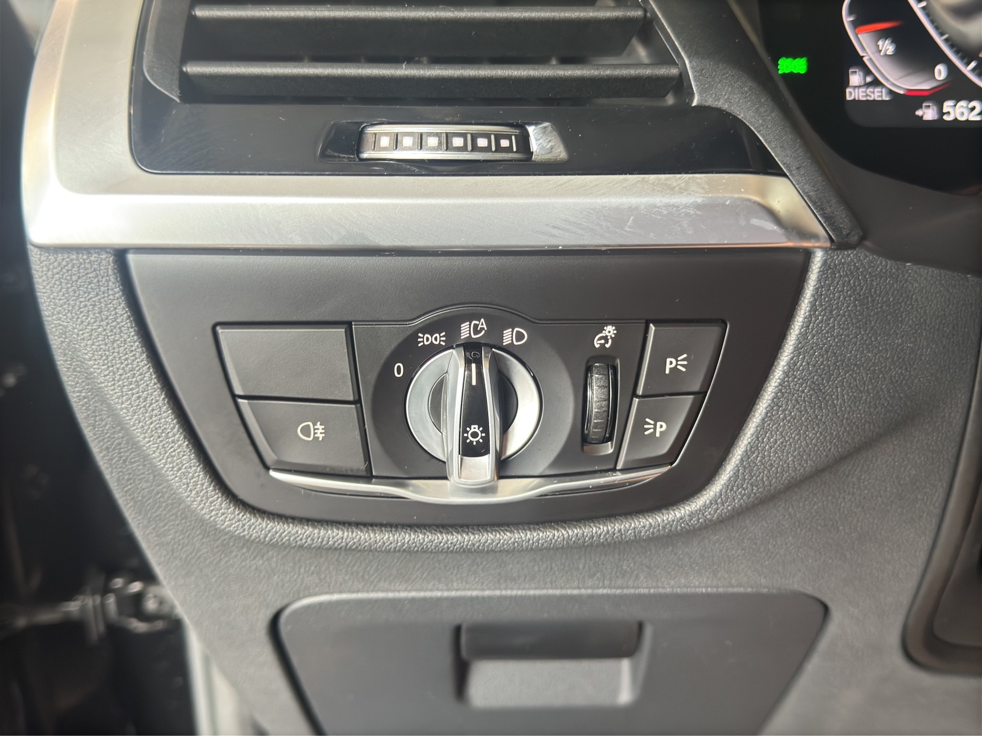 BMW X3 xDrive 48V 30d xLine Steptronic-image-28