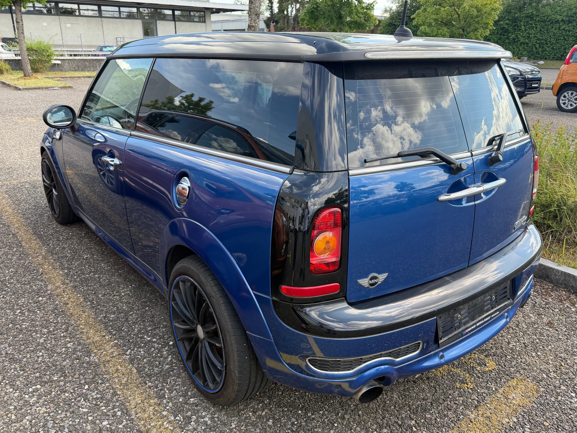 MINI Clubman Cooper S-image-2