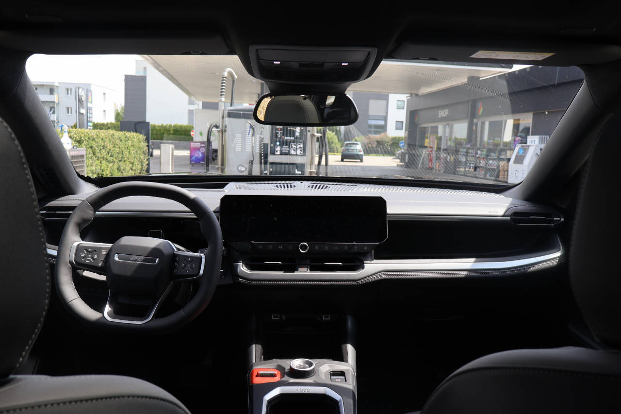 JEEP Compass 1.6 PHEV Summit-image-10