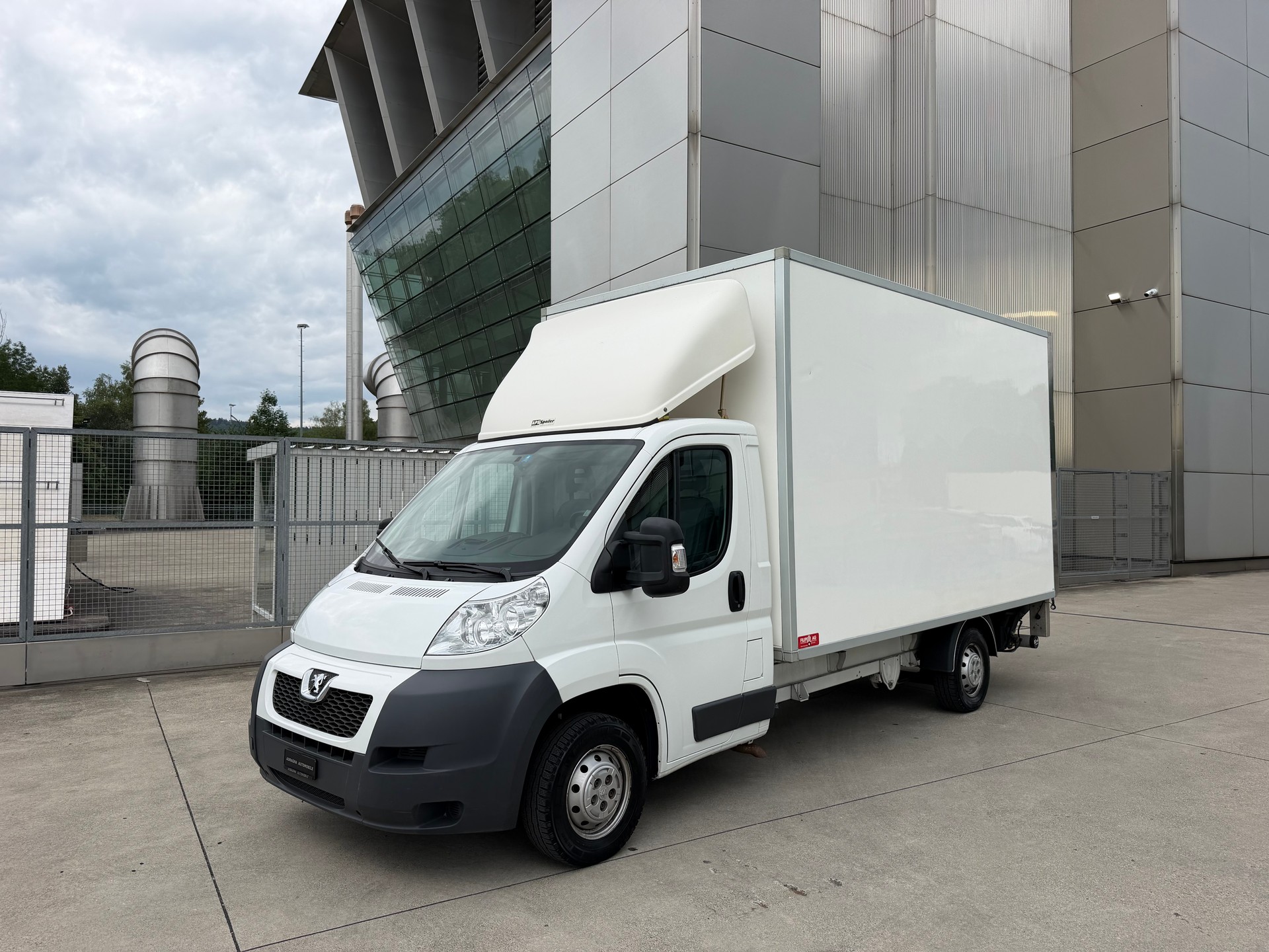 PEUGEOT Boxer 2.2 HDI 335 L4-image-0
