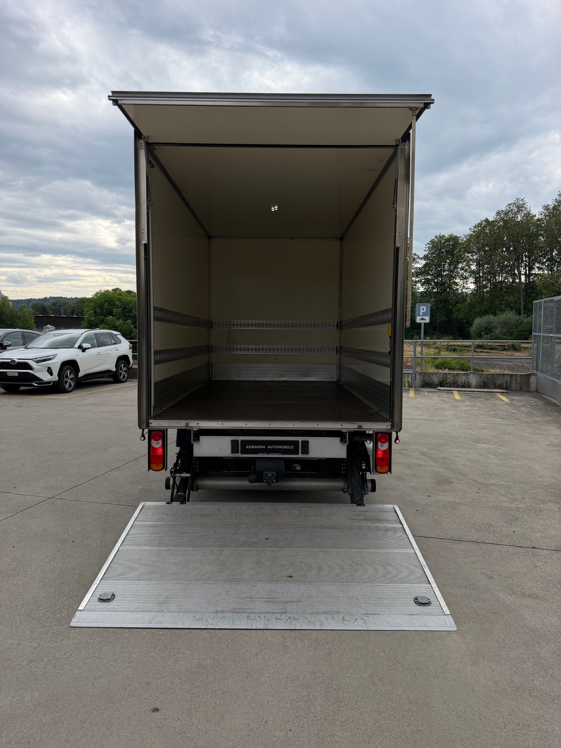 PEUGEOT Boxer 2.2 HDI 335 L4-image-21