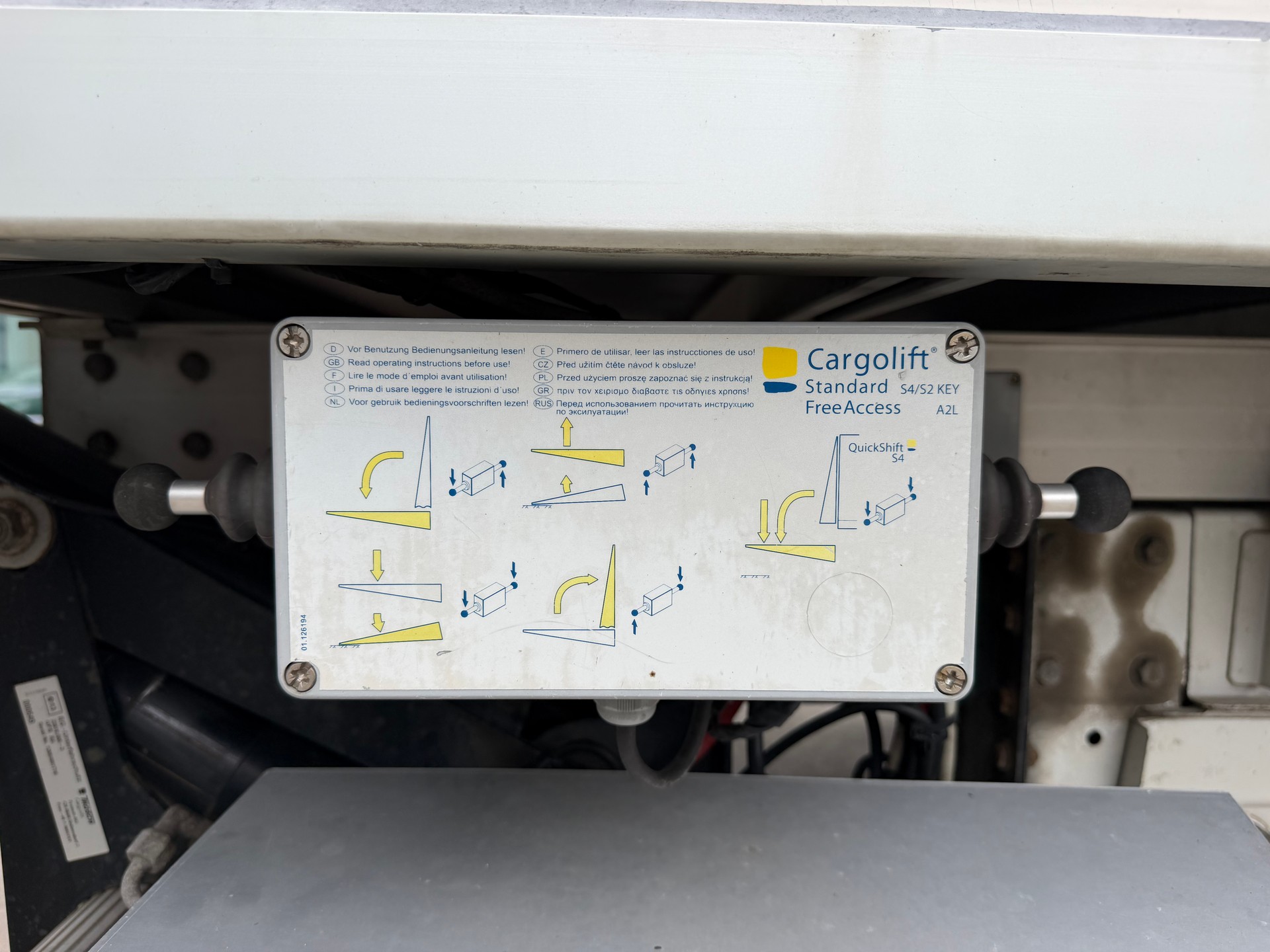PEUGEOT Boxer 2.2 HDI 335 L4-image-16