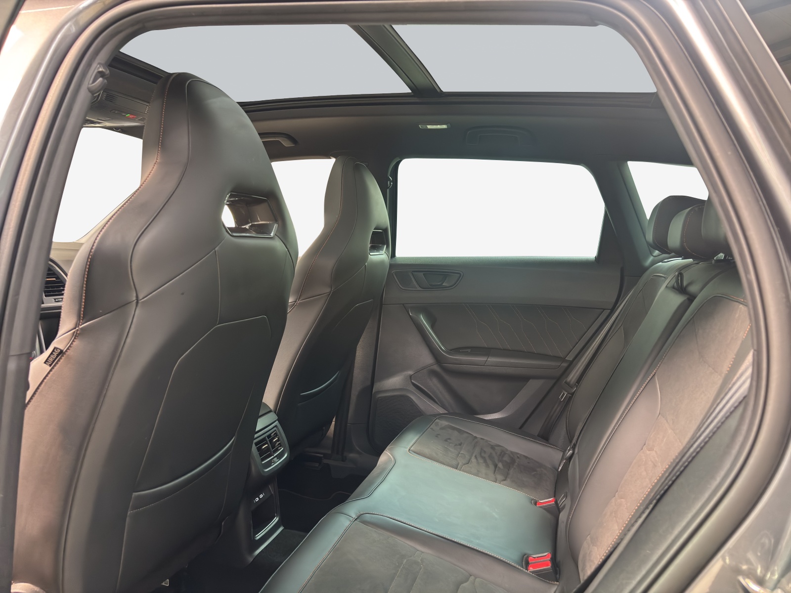 CUPRA Ateca 2.0TSI VZ 4Drive DSG-image-11