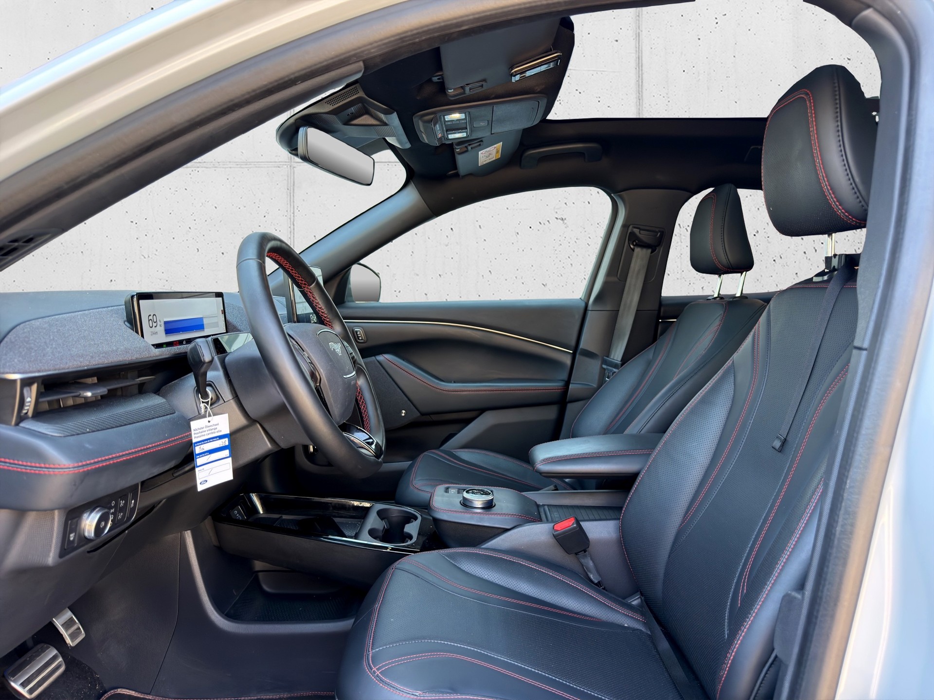 FORD Mustang MACH-E AWD 72.6 kWh-image-10