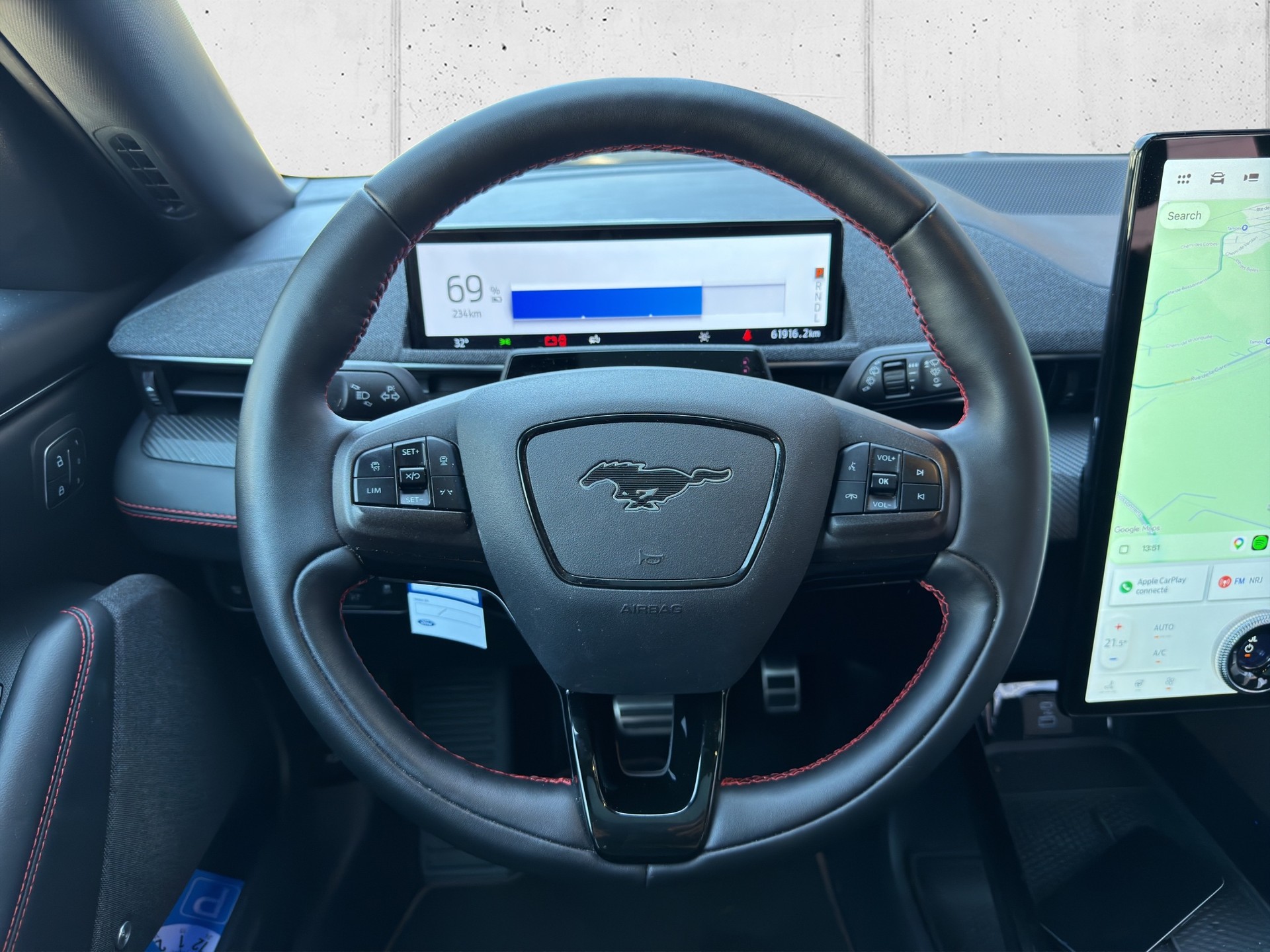 FORD Mustang MACH-E AWD 72.6 kWh-image-14