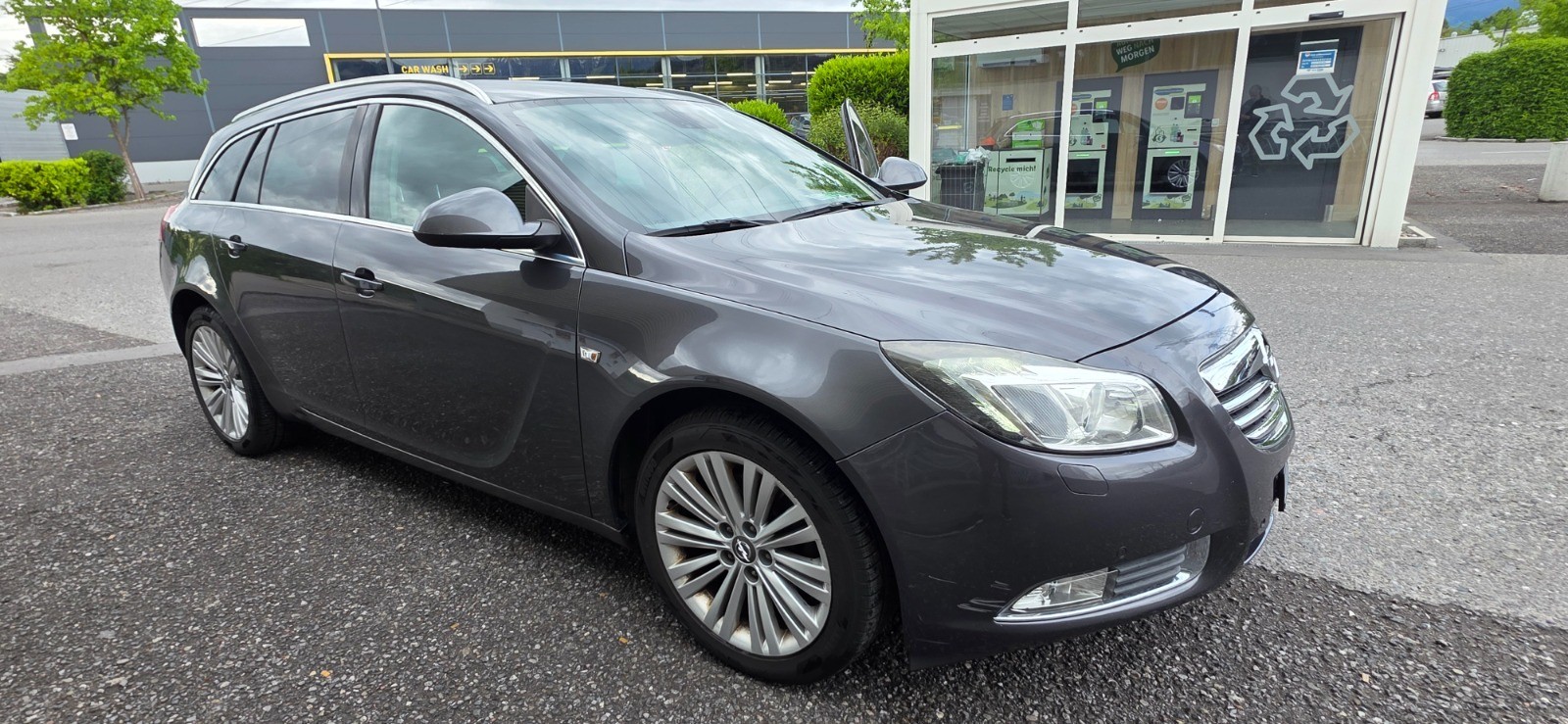 OPEL Insignia ST 2.0 Turbo Sport 4WD Aut. neue Steuerkette, Neue Bremsbeläge, Tempomat, Automat, 4x4, Frisch ab MFK-image-15
