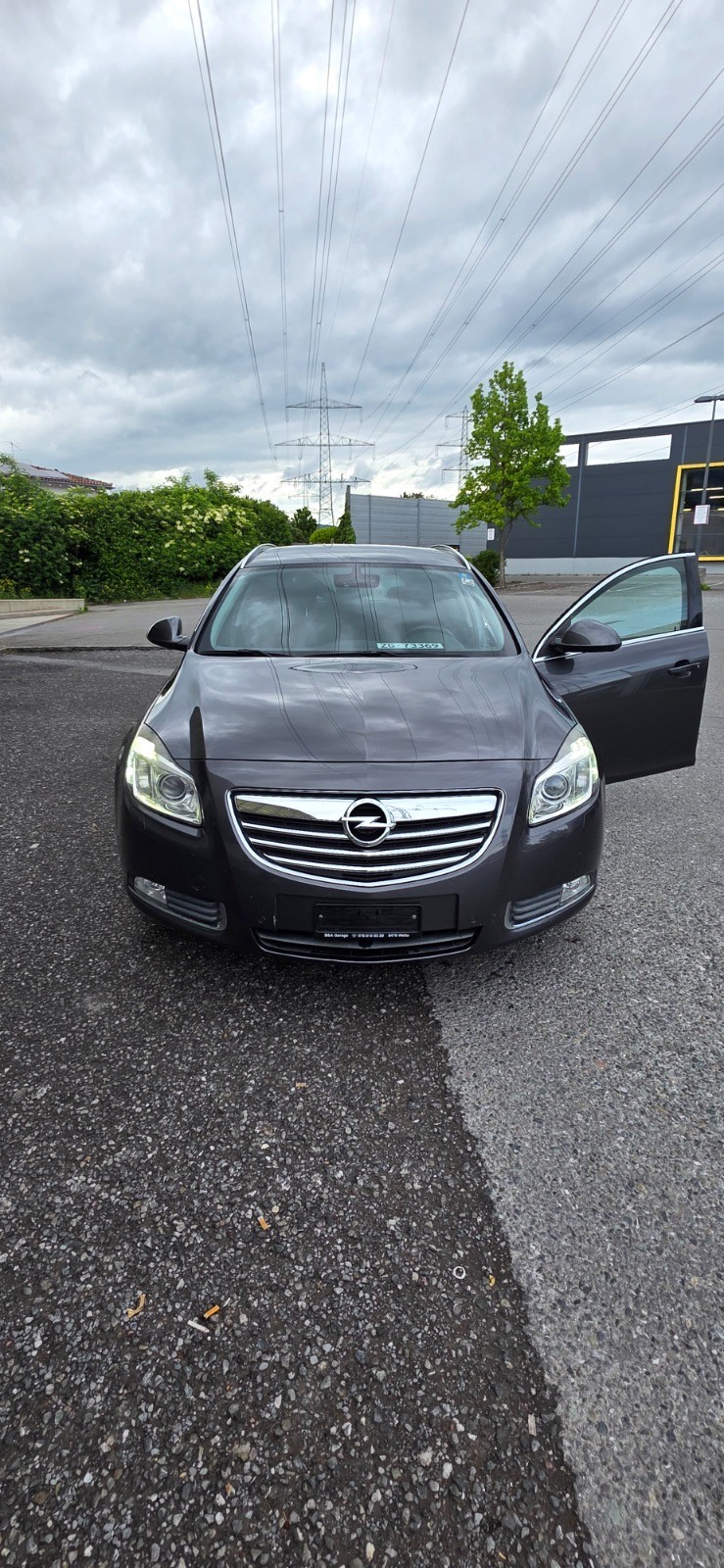 OPEL Insignia ST 2.0 Turbo Sport 4WD Aut. neue Steuerkette, Neue Bremsbeläge, Tempomat, Automat, 4x4, Frisch ab MFK-image-0