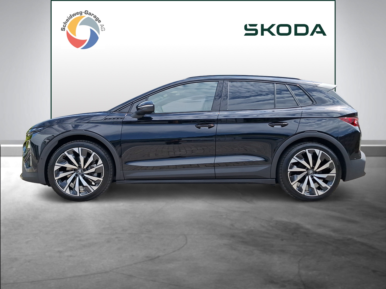 SKODA Elroq 85x Sportline 4x4-image-2