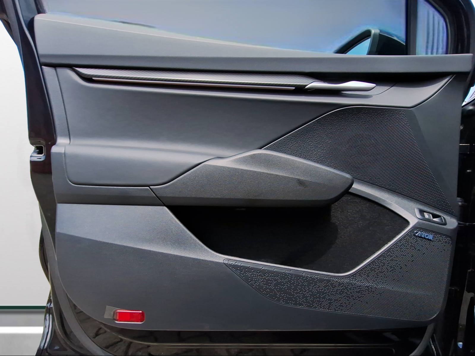 SKODA Elroq 85x Sportline 4x4-image-9