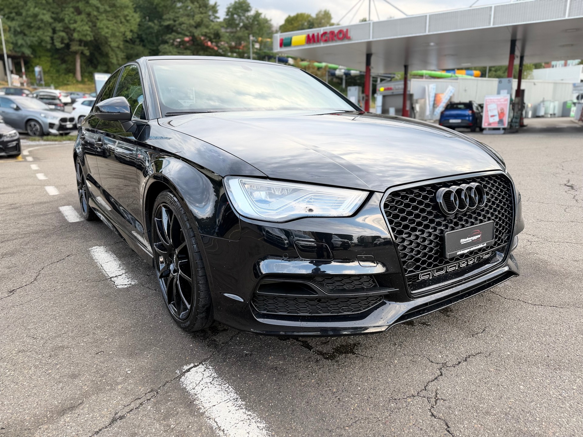 AUDI A3 Limousine 1.8 TFSI Ambition quattro S-tronic-image-1