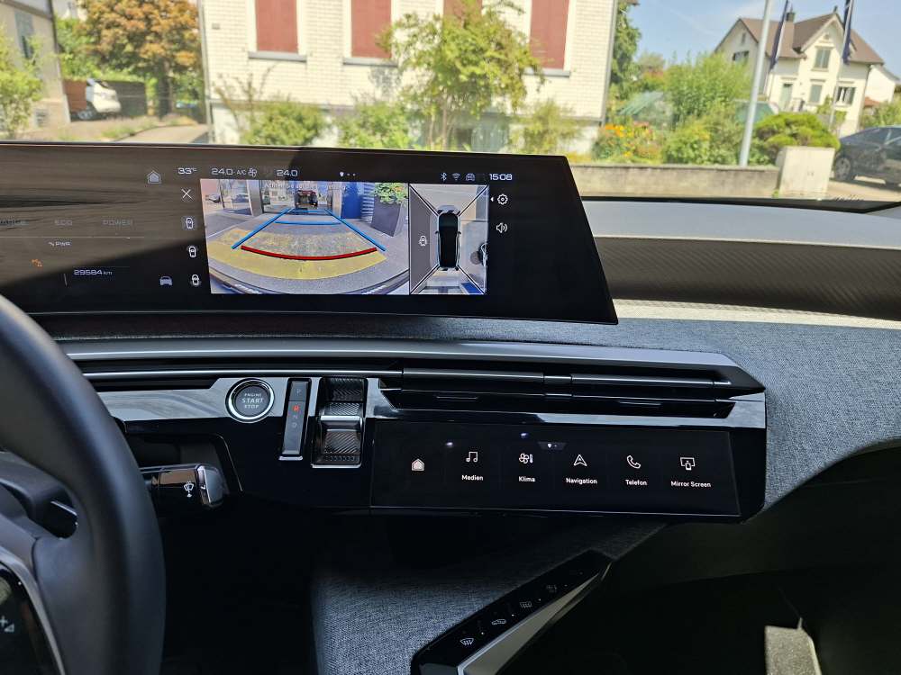 PEUGEOT 3008 e-Allure-image-12