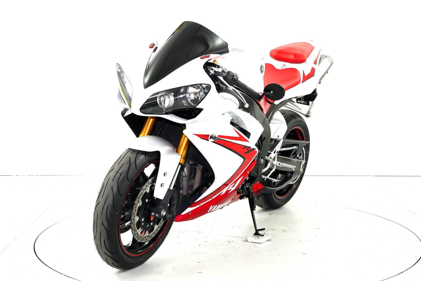 YAMAHA YZF-R1 ABS-showroom-element-2
