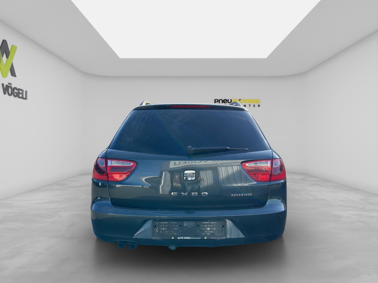 SEAT Exeo ST 2.0 TDI 143 Reference MTr-image-4