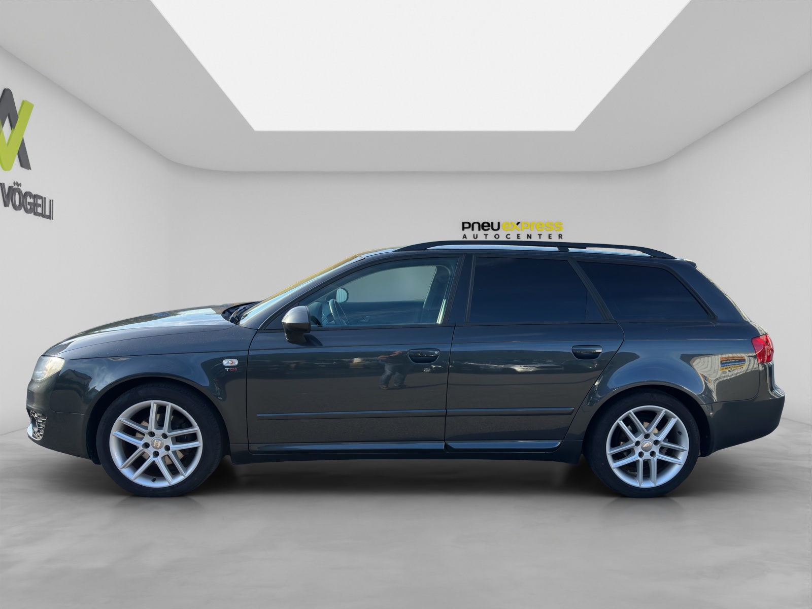 SEAT Exeo ST 2.0 TDI 143 Reference MTr-showroom-element-2