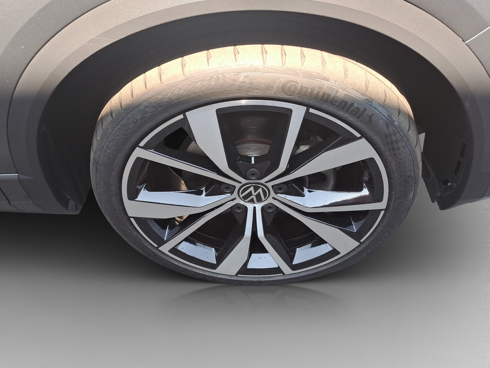 VW T-Roc 2.0 TSI R-Line DSG 4Motion-image-14