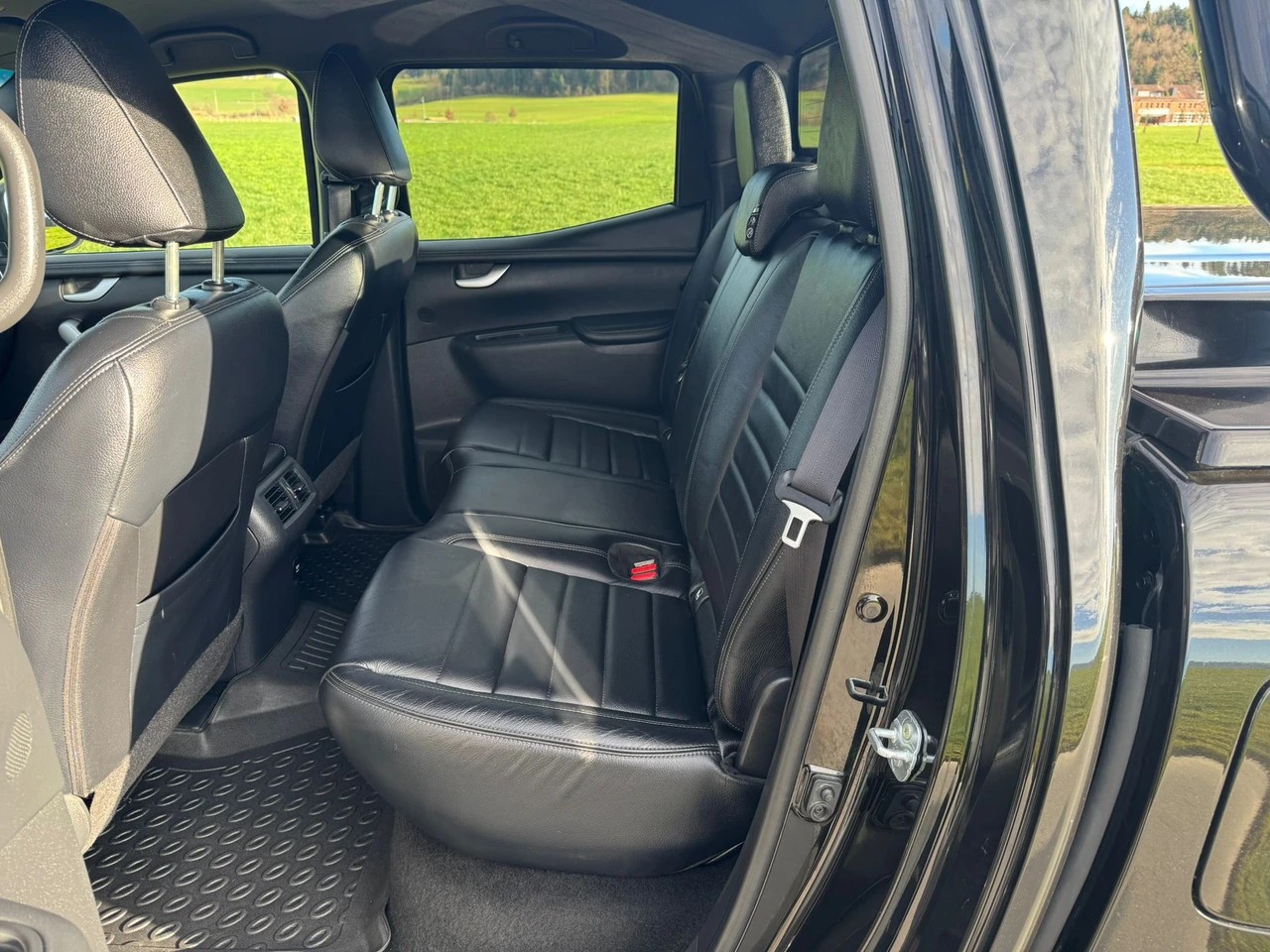 MERCEDES-BENZ X 250 d 4MATIC Power A Doppel Cab. mit Anhängerkupplung-image-8