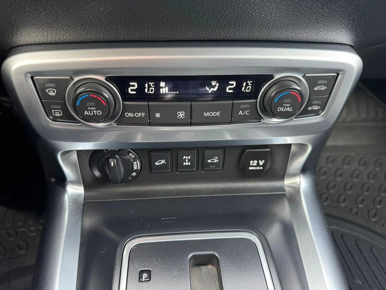 MERCEDES-BENZ X 250 d 4MATIC Power A Doppel Cab. mit Anhängerkupplung-image-15
